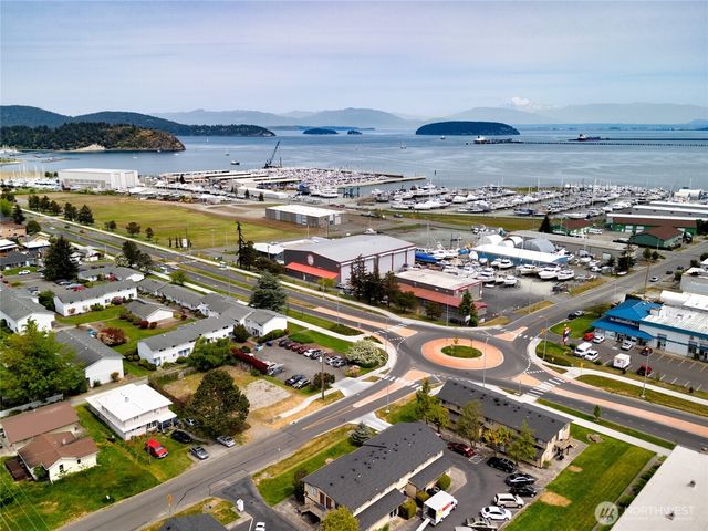 810 30th Street, Anacortes, WA 98221