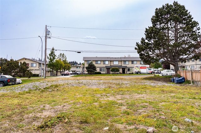 810 30th Street, Anacortes, WA 98221