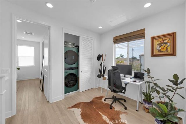 17544 Cameron 102, Huntington Beach, CA 92647