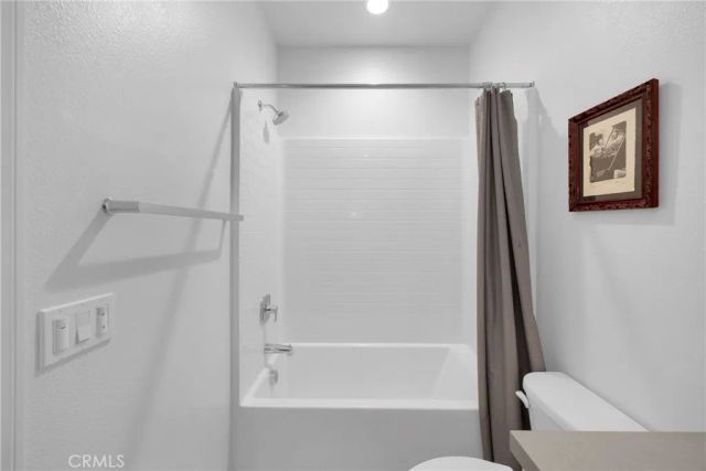 17544 Cameron 102, Huntington Beach, CA 92647