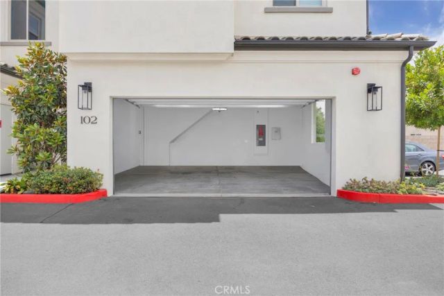17544 Cameron 102, Huntington Beach, CA 92647
