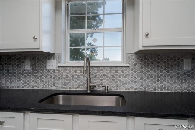 1721 Hackberry Lane 1, Tuscaloosa, AL 35401