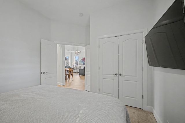 305 Seven Springs Way Apt 403, Brentwood, TN 37027