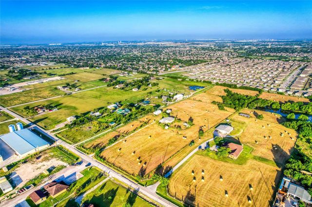 21602 Martin LN, Pflugerville, TX 78660