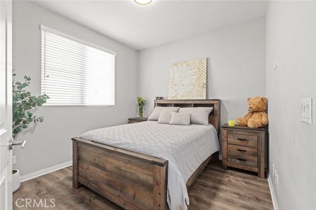 14840 Maple Ter, Los Angeles, CA 91402