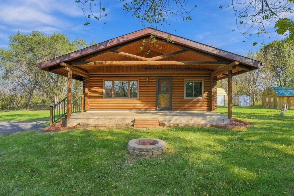Image 1 of property listing at 792 Holden Lane, Hudson, WI 54016