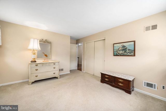 5406 CRESTLINE RD, Wilmington, DE 19808