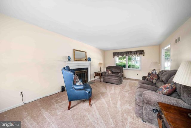 5406 CRESTLINE RD, Wilmington, DE 19808
