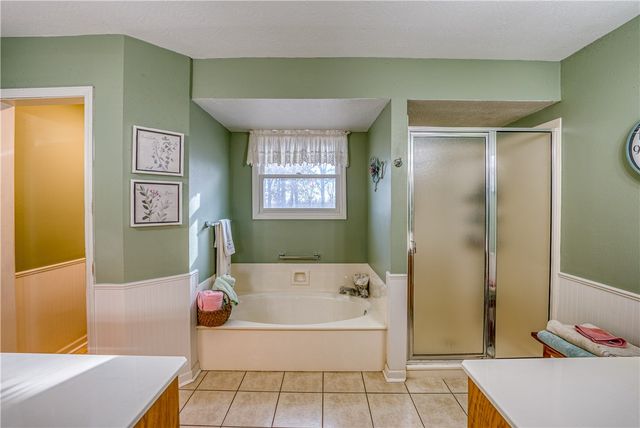 8764 E 62 Highway, Harrison, AR 72601