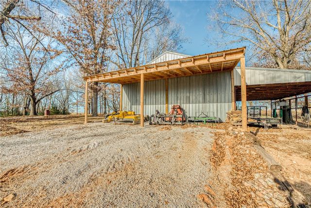 8764 E 62 Highway, Harrison, AR 72601