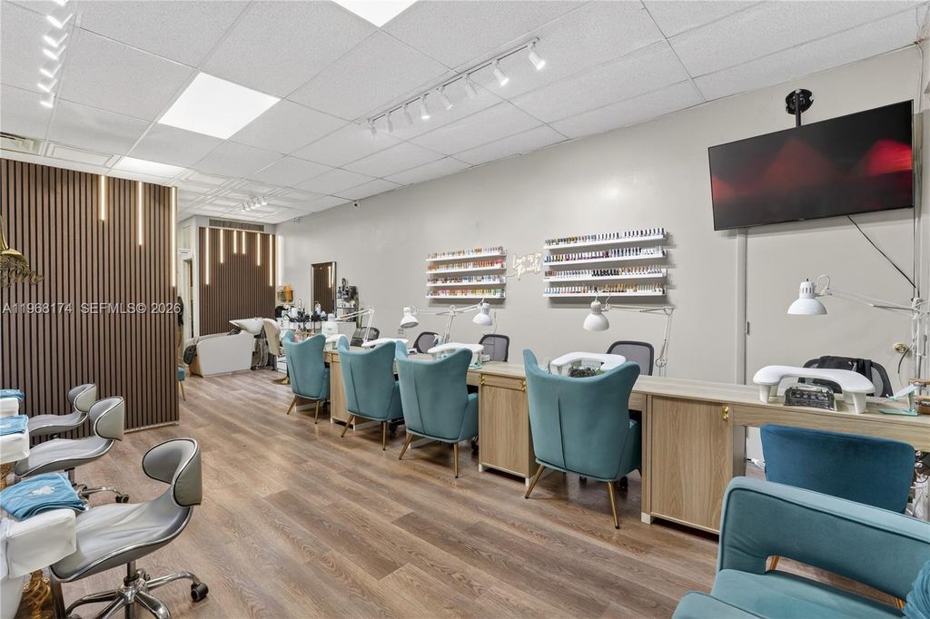 Full Services Beauty For Sale In Little Havana, Miami, FL 33135