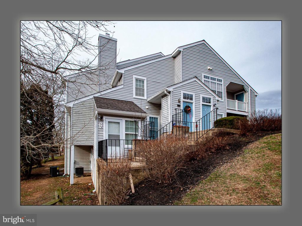 8768 GRASMERE CT, Fort Washington, MD 20744