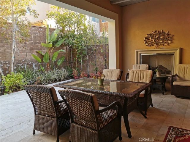 16 Branding Iron, Irvine, CA 92602
