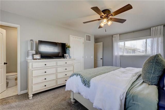 3420 Lostine Road, Columbus, KS 66725