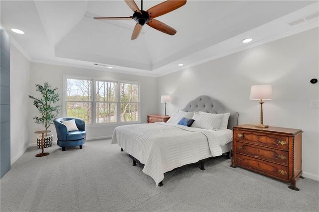 5380 Castlebrooke Crossing Drive, Cumming, GA 30040