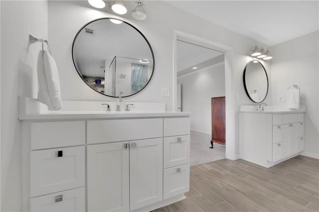 5380 Castlebrooke Crossing Drive, Cumming, GA 30040