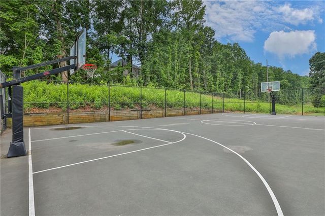 5380 Castlebrooke Crossing Drive, Cumming, GA 30040