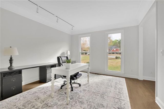 5380 Castlebrooke Crossing Drive, Cumming, GA 30040