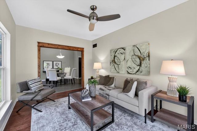 215 Cobblefield Court, Wildwood, MO 63011