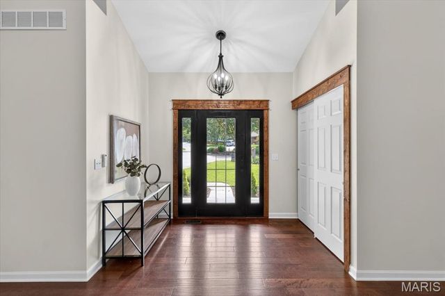 215 Cobblefield Court, Wildwood, MO 63011