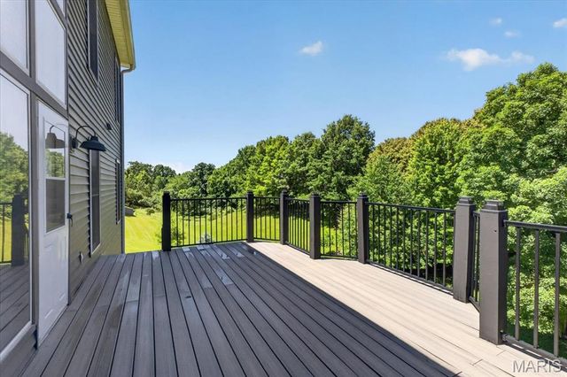 215 Cobblefield Court, Wildwood, MO 63011