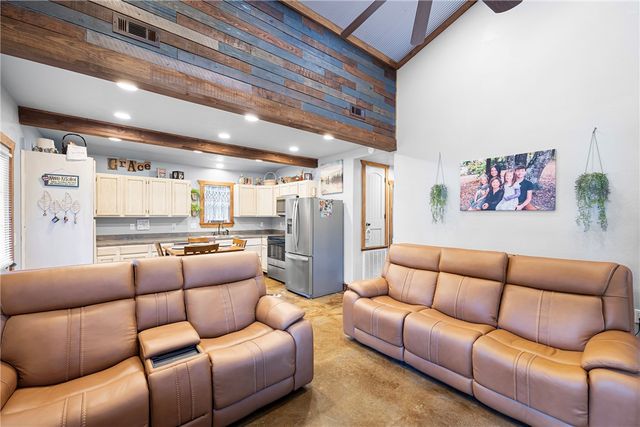 1011 Norris Lane, Russellville, AR 72802