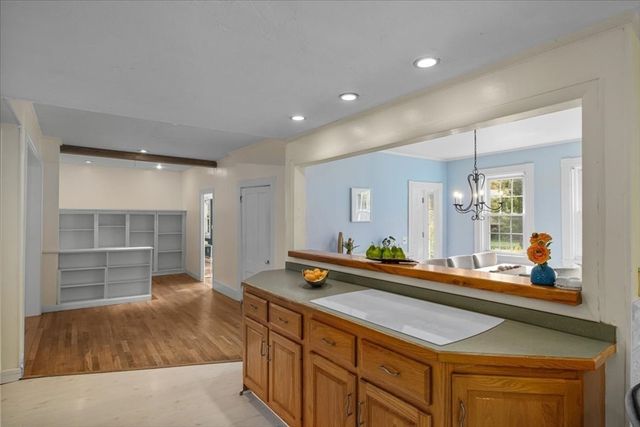 29 Canton Street, Easton, MA 02356