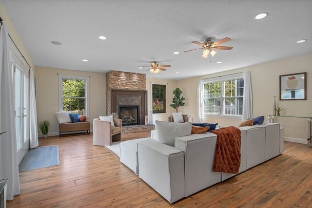 29 Canton Street, Easton, MA 02356