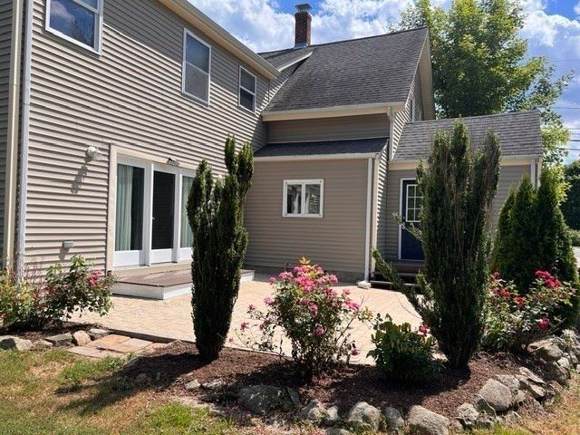 29 Canton Street, Easton, MA 02356