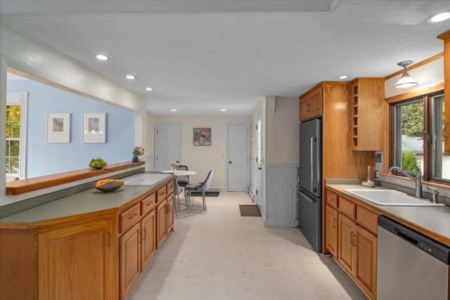 29 Canton Street, Easton, MA 02356