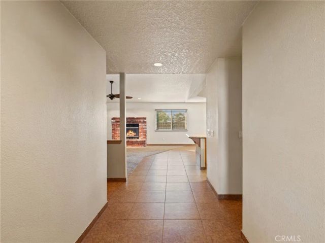 15850 Elcona, Victorville, CA 92395