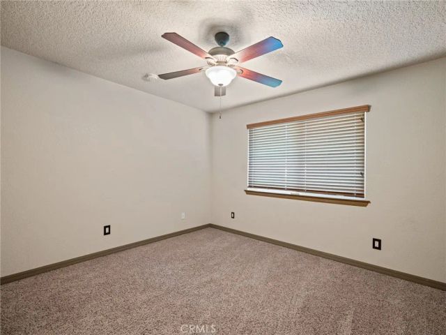 15850 Elcona, Victorville, CA 92395