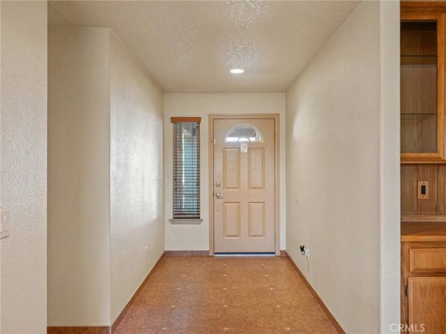 15850 Elcona, Victorville, CA 92395