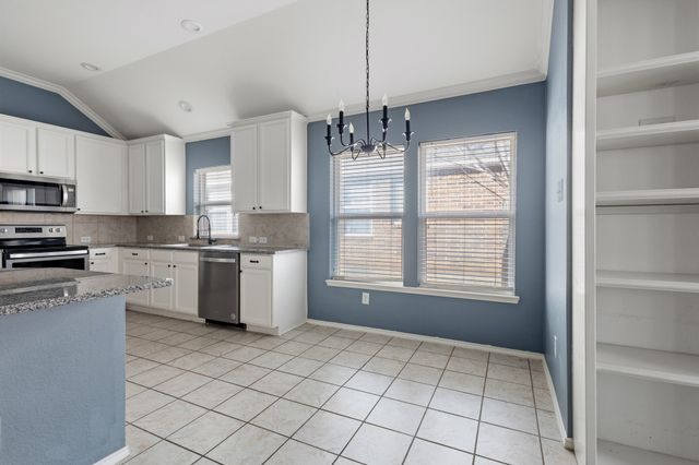 4507 Foxmeadow Trail, Arlington, TX 76017