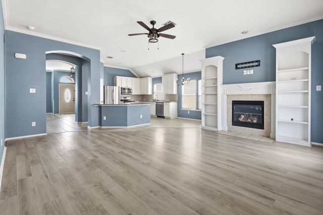 4507 Foxmeadow Trail, Arlington, TX 76017