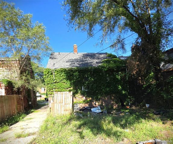 16156 Cruse Street, Detroit, MI 48235