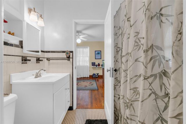 1500 Jackson St, Hollywood, FL 33020