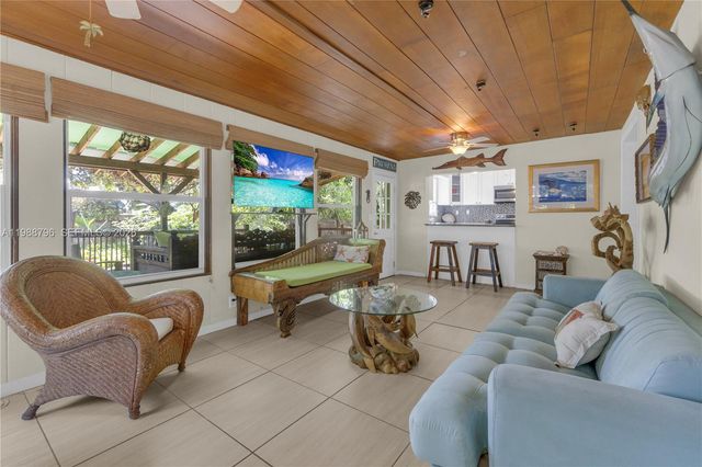 1500 Jackson St, Hollywood, FL 33020