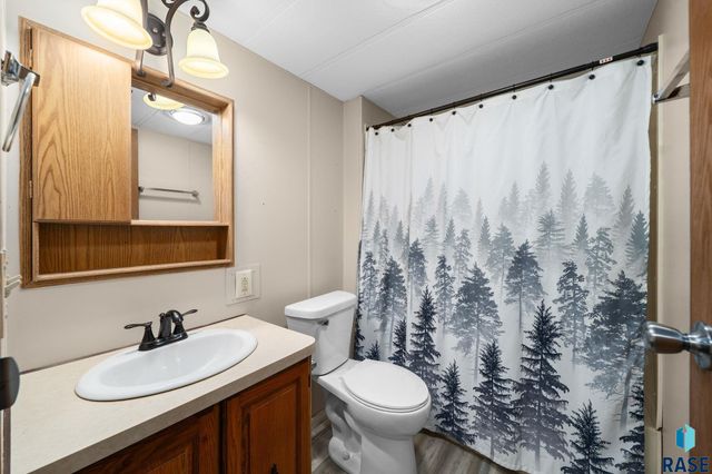 900 S Harrison St Street, Lennox, SD 57039