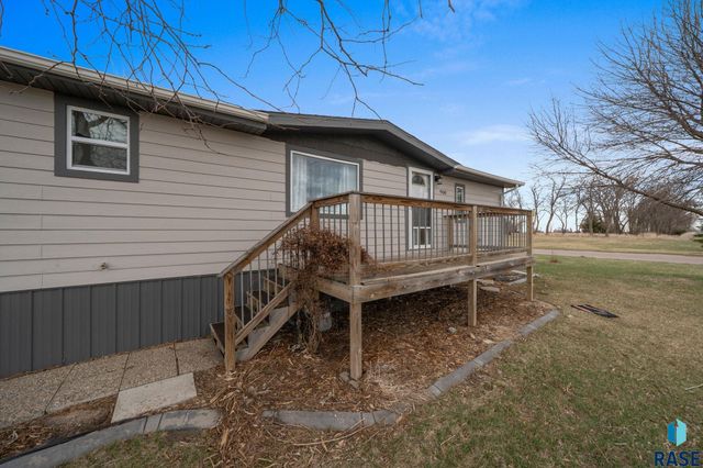 900 S Harrison St Street, Lennox, SD 57039