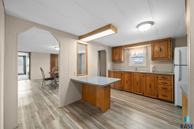 900 S Harrison St Street, Lennox, SD 57039