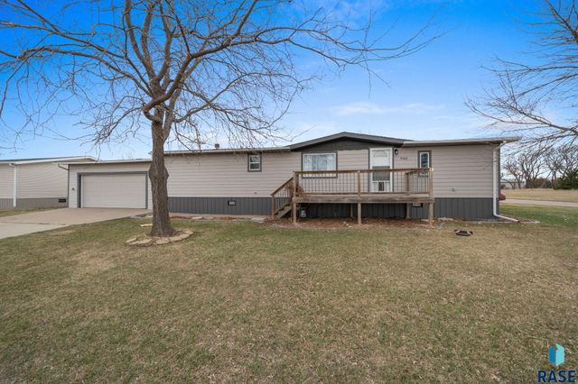 900 S Harrison St Street, Lennox, SD 57039