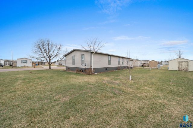 900 S Harrison St Street, Lennox, SD 57039