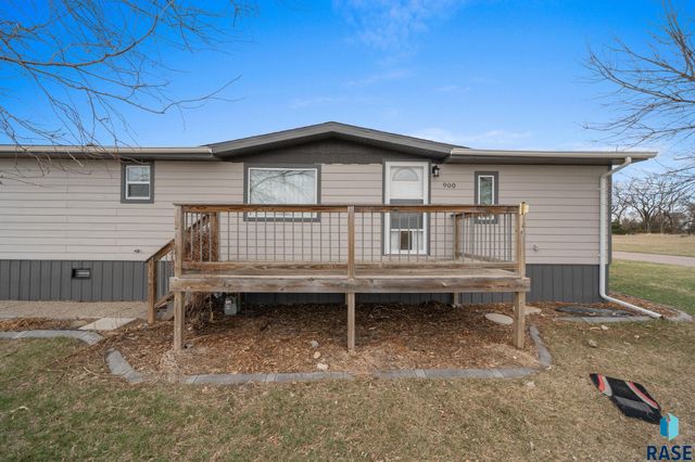 900 S Harrison St Street, Lennox, SD 57039