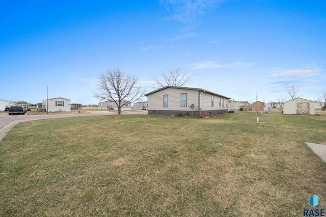 900 S Harrison St Street, Lennox, SD 57039