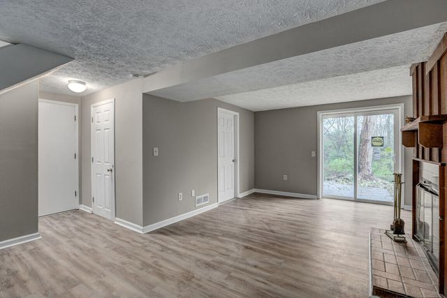 3903 Hunters Green Drive, Florence, KY 41042