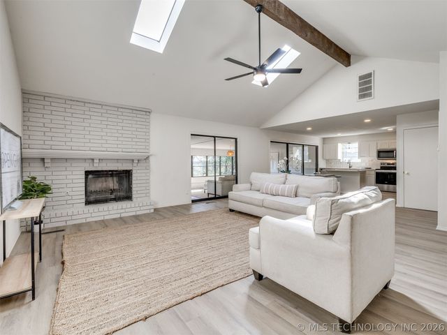 3716 E 85th Street, Tulsa, OK 74137