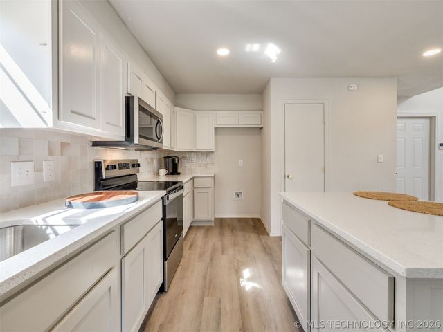 3716 E 85th Street, Tulsa, OK 74137