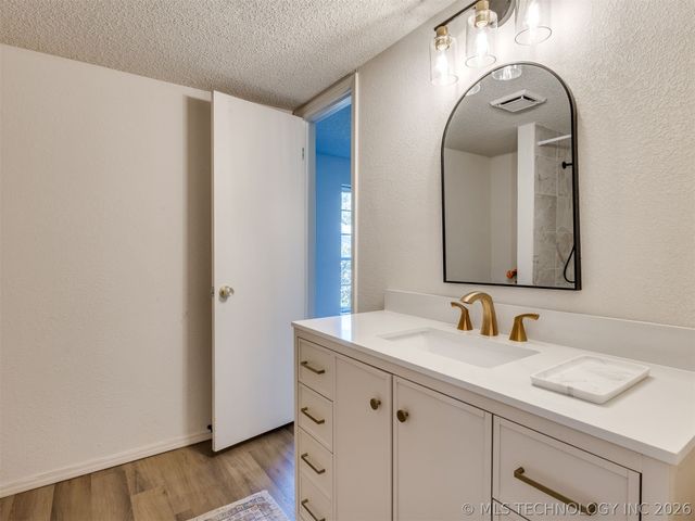 3716 E 85th Street, Tulsa, OK 74137