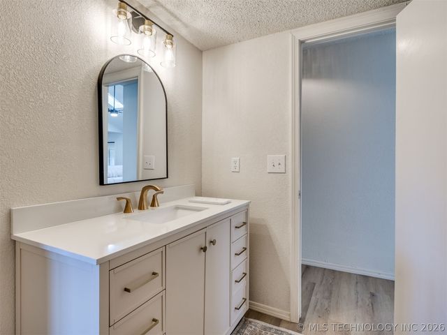 3716 E 85th Street, Tulsa, OK 74137